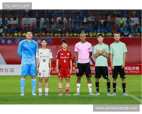 揭秘世界杯历史总射手榜中排名靠前的球员背后的故事与他们在足球史上的地位